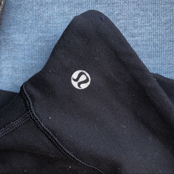 Lululemon Athletica Black Leggings Full Length - Picture 2 of 3